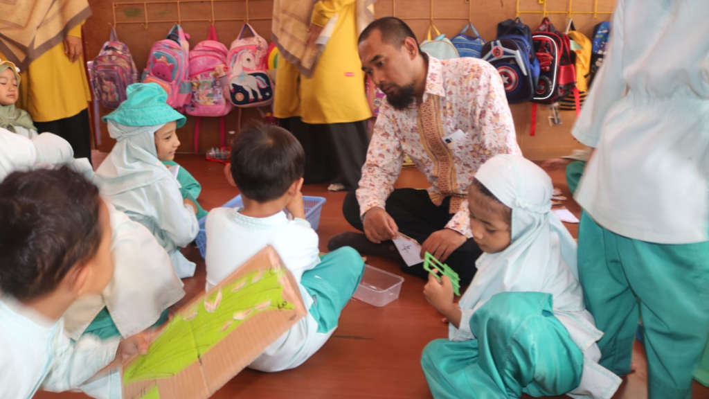 Kunjungan Lapangan Fasilitator Sekolah Penggerak Di TK Insan Kamil ...