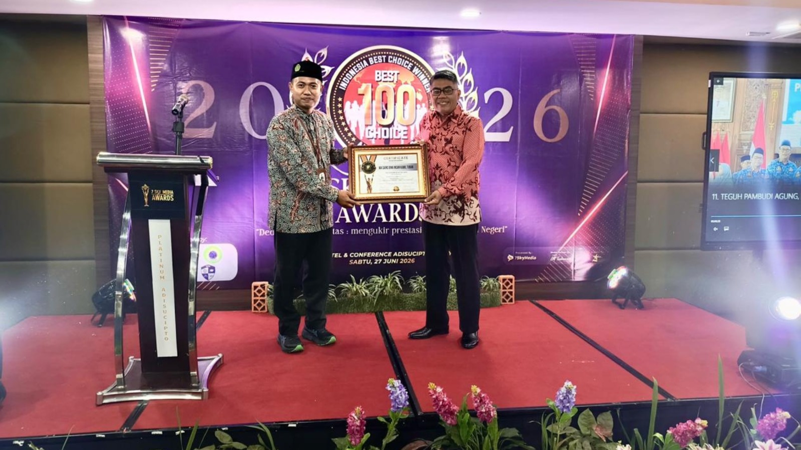 MA Sains Bina Insan Kamil Tuban Raih Penghargaan Nasional 7SkyMedia Awards 2026