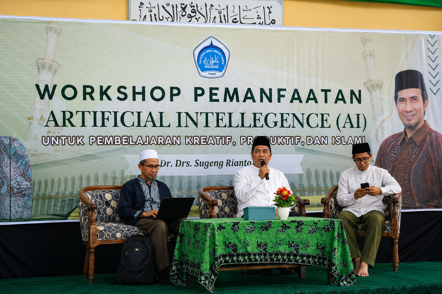 Yayasan Bina Insan Kamil Tuban Gelar Workshop Pemanfaatan Artificial Intelligence untuk Pembelajaran Kreatif, Produktif, dan Islami